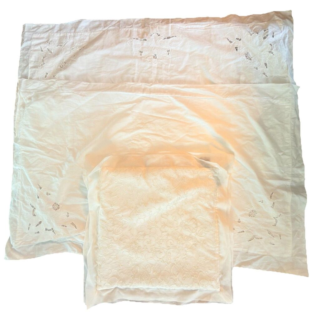 fieldcrest white silk pillow cover with 2 eyelet pillow cases 36x20 cottage core